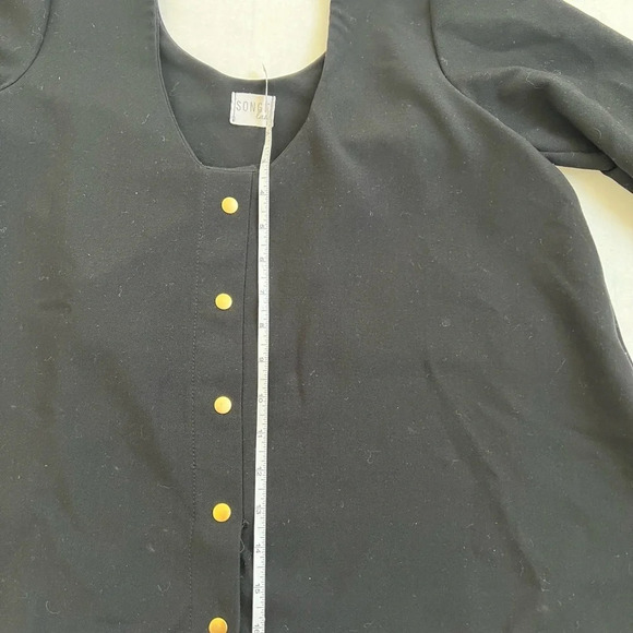 Songe Lab France Black snap front ruffle 3/4 sleeves top blouse - Picture 4 of 8